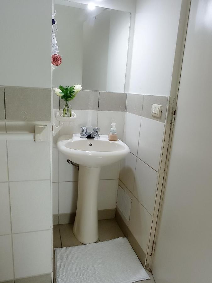 Habitacion Privada En Departamento Compartido Lima Ngoại thất bức ảnh